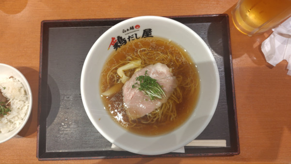 「醤油ラーメン」@らぁ麺 鶏だし屋の写真