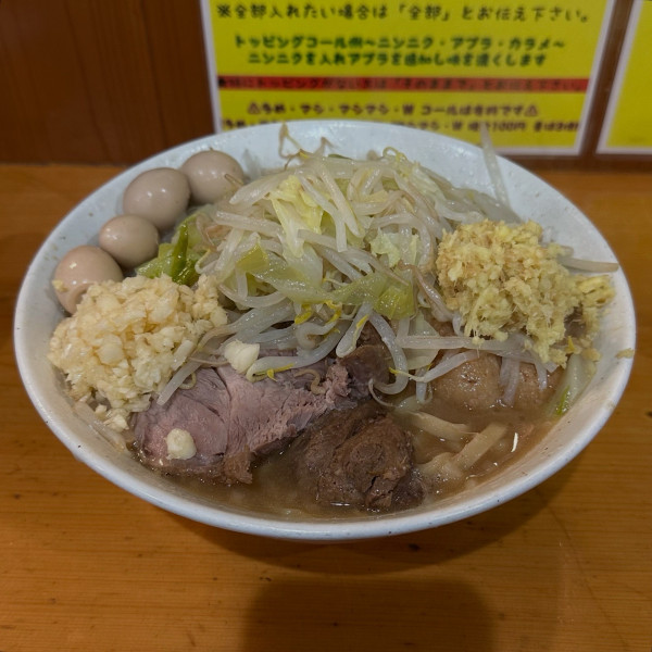 「ラーメン小」@ラーメン 滋悟郎の写真