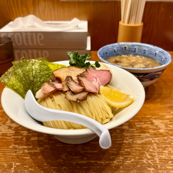 「特製煮干つけ麺 大盛 ¥1,400」@麺や百日紅の写真
