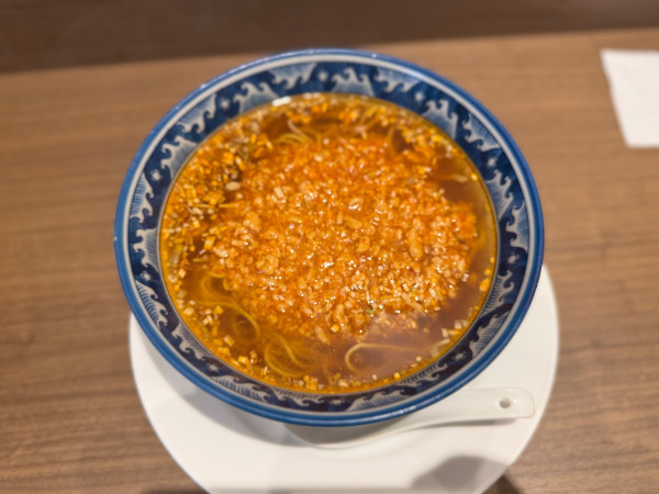 「挽肉唐辛子そば 1210円(税込)」@新世界菜館の写真