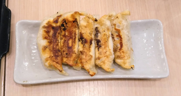 「焼き餃子【夜限定】」@麺や あらたの写真