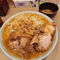 味噌豚ラーメン(300g)＋豚増し1枚