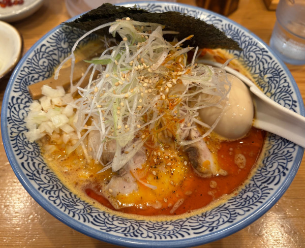 「特製ゴマの辛いそば」@中華そば 笑歩の写真