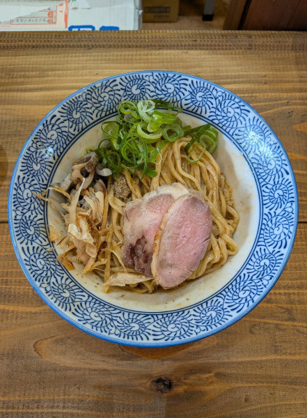 「鴨煮干し油そば」@ラーメンキッチン 元氣の写真