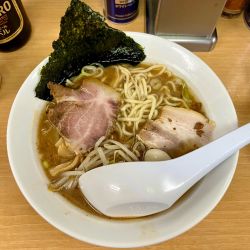 ラーメン〝しお〟