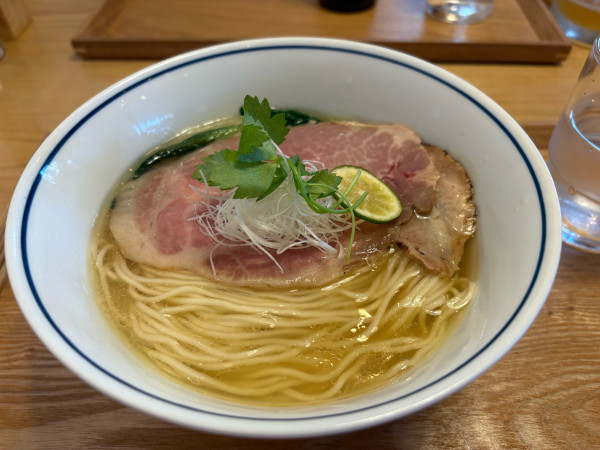 「塩らぁ麺1100円」@penguinの写真