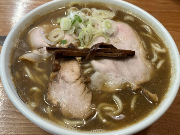 「濃い口煮干」@中華そば ひらこ屋の写真