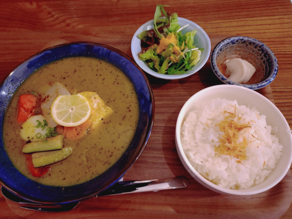 「【日替わりランチ】スープカレー（サクラマス）　１２００円」@Naminori Barの写真