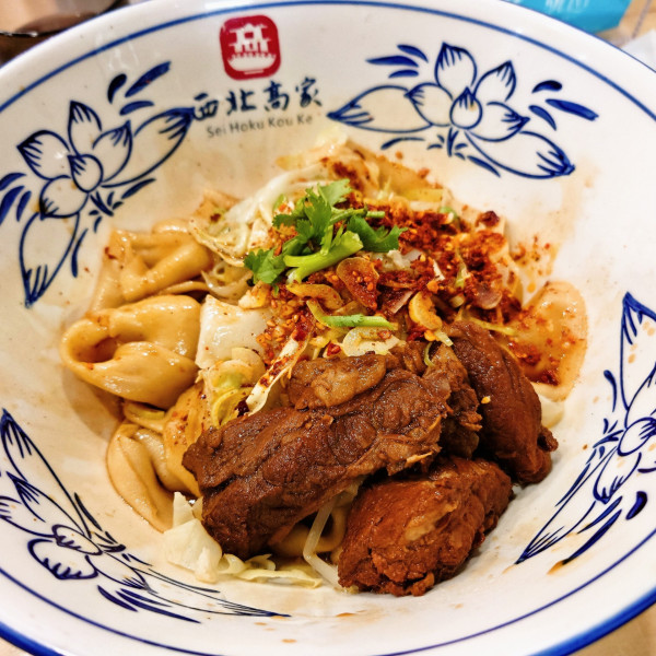 「牛肉ヨウポービャンビャン麺」@西北高家の写真