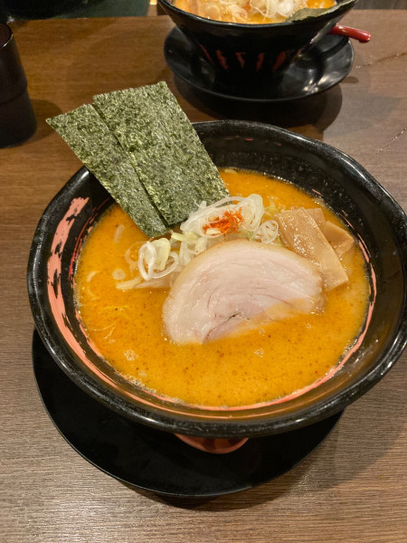「辛味噌ラーメン　1000円」@麺Dining 糸の写真