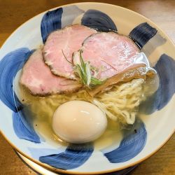 たまご・チャーシュー塩らぁ麺   1250円