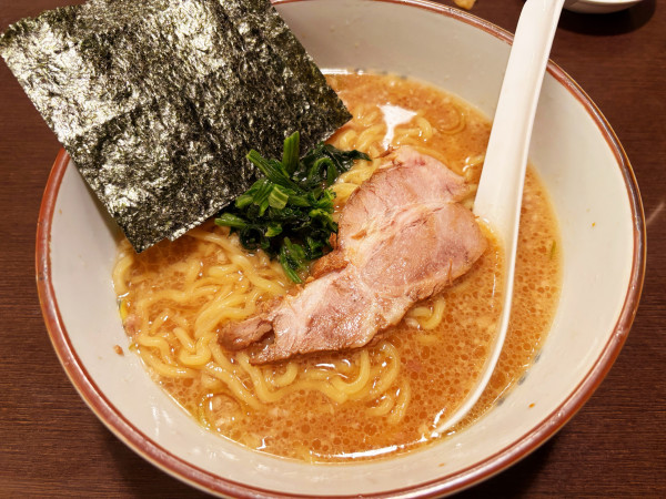 「ラーメン」@横濱家 新羽店の写真
