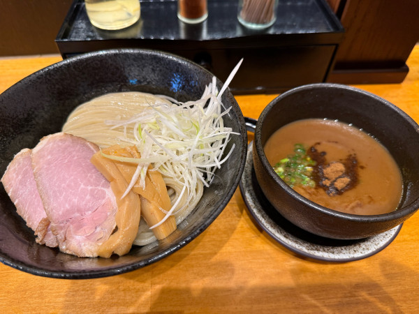 「つけ麺中盛り1250円」@つけ麺 飛耀の写真