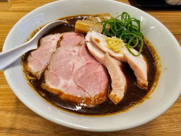 「八丁味噌ラーメン肉増し」@ラーメン いいかおの写真