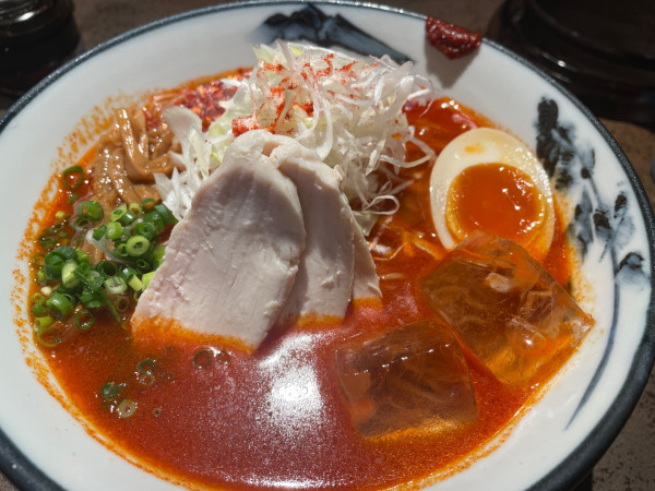 「冷やし柚子紅辛ラーメン・4辛:1490円」@AFURI 辛紅 原宿の写真