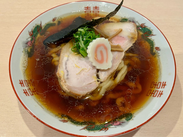 「魚介らぁ麺 極太手揉み」@らぁ麺 花萌葱の写真
