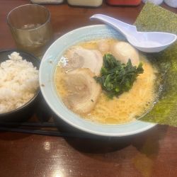 魂心ラーメン（醤油）