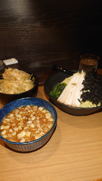 「魚介つけ麺(大) 麺固め」@麺屋 岡一の写真