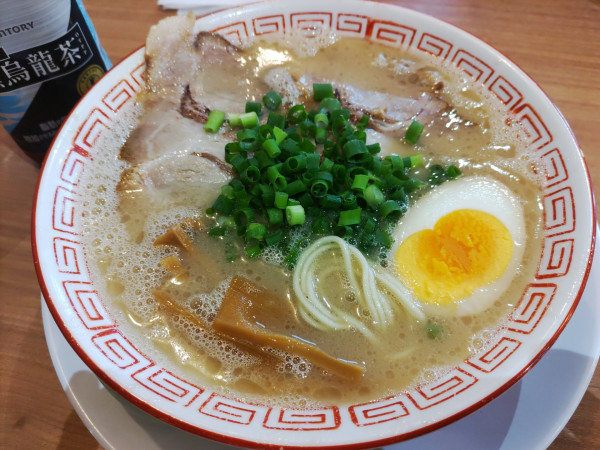 「だるまラーメン（極み麺普通）950円」@だるま大使 本店の写真