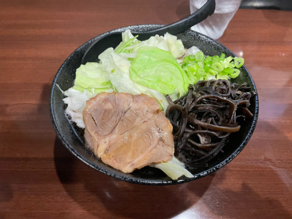 「ブラックキャベツ」@熊本ラーメン 大悟の写真