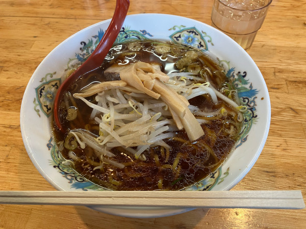 「醤油ラーメン」@札幌館の写真