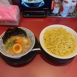 肉そばつけ麺  1056円