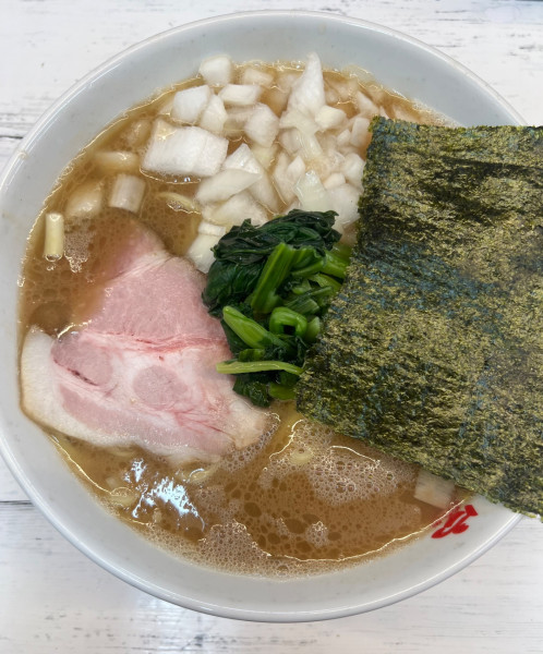「ラーメン中1000円+玉ねぎ150円+ライス食べ放題150円」@二代目 谷瀬家の写真
