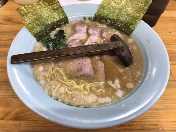 「チャーシューメン(多め、濃いめ) 1000円」@ラーメンショップ 椿 松伏店の写真
