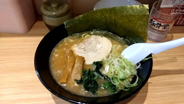 「豚骨醤油（９８０円）」@茨城豚骨 美しょうの写真