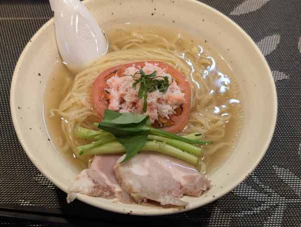 「淡麗蟹そば」@Ramen&Bistro Crab Clubの写真