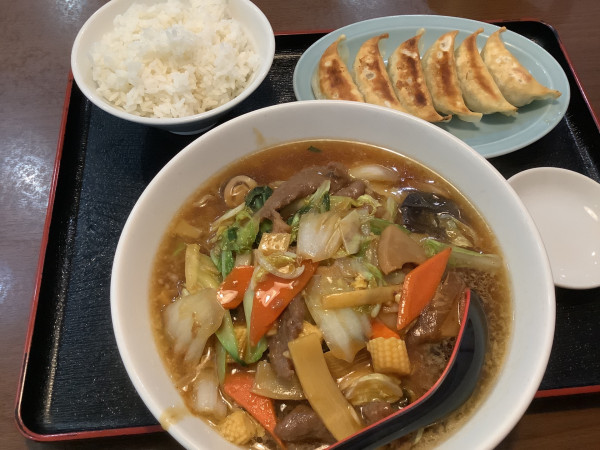 「牛肉ラーメンセット　1298円」@台湾料理 興福順 寿町店の写真