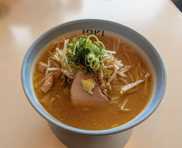 「辛味噌󠄀」@RAMEN IORIの写真