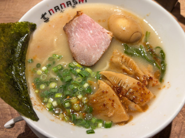 「七志味玉ラーメン」@七志 とんこつ編 たまプラーザ店の写真