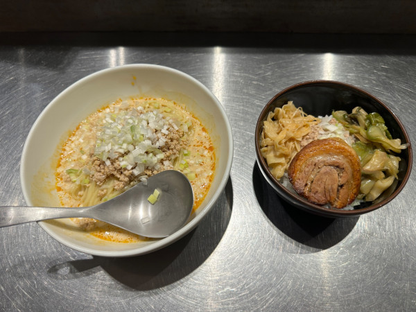 「冷し担担麺（並盛・180g）＋そぼろ御飯セット1,450円」@高崎はた山の写真