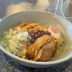 あぶら〜麺と半チャーハン