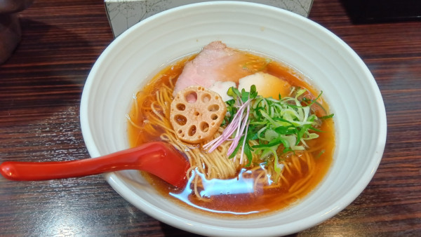 「黒糸中華そば（1000円）」@中華そば 糸の写真