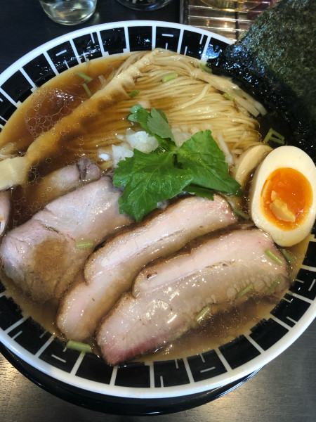 「特製中華そば大盛」@つけ麺 中華そば アンタイNOODLESの写真