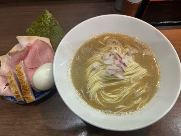 「特製濃厚煮干しそば醤油+和え玉（1550+350）」@Noodle&Spice curry 今日の1番の写真