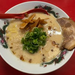 北熊支那そば 小　850円