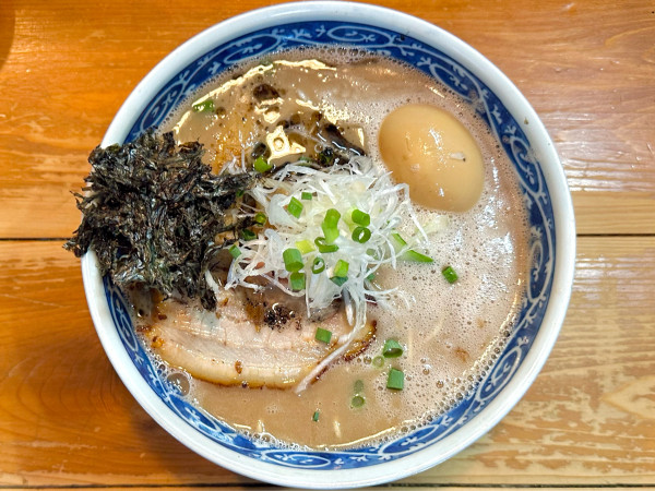 「★とんこつラーメン🍜¥900」@愚直の写真