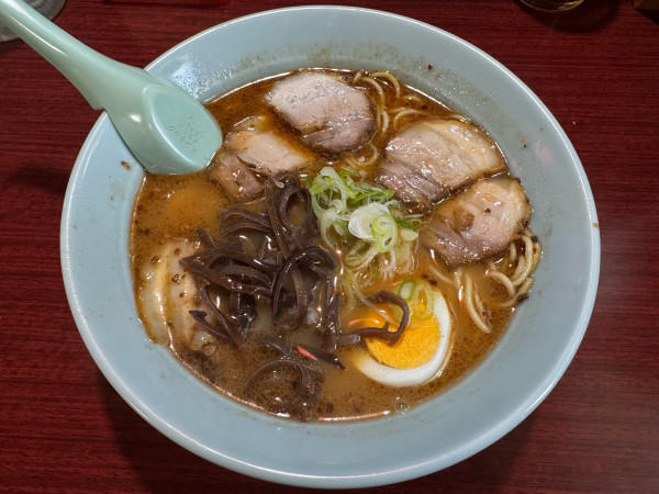 「並ラーメン　800円」@おちかラーメンの写真