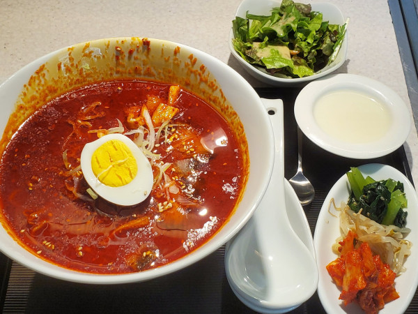 「烈火麺ランチ」@フレンチ焼肉Grandela 横浜グランゲート店の写真