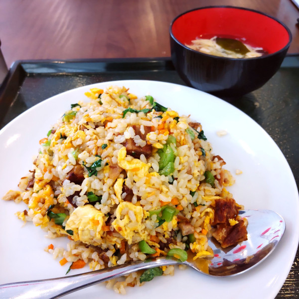 「豚角煮炒飯（￥784）※」@中華料理 嘉宴 蒲田店の写真