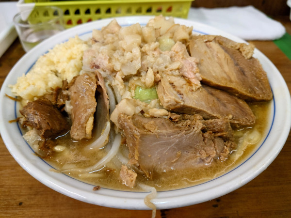 「大豚   ネギ        ニンニク  アブラ  カラメ」@ラーメン二郎 品川店の写真