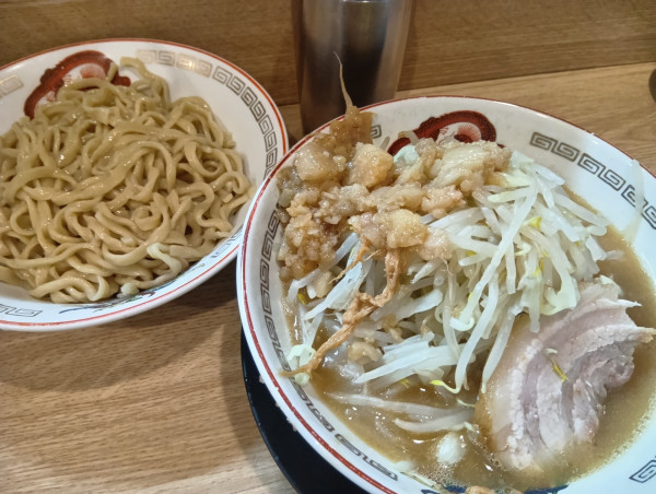「小つけ麺 野菜アブラ」@豚山 幡ヶ谷店の写真