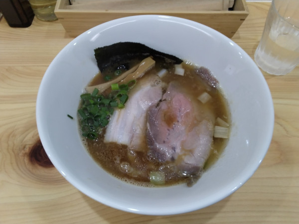 「中華蕎麦(醤油)1000円」@らーめん彩遊記の写真