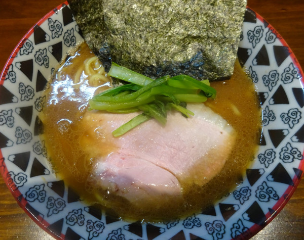 「ラーメン　900円」@家系ラーメン いんなみ家の写真