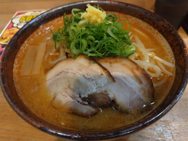 「安曇野味噌ラーメン　※クーポンで５００円」@安曇野味噌らーめん 麺匠 真武咲弥の写真