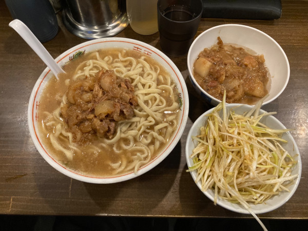 「ラーメン（豚抜き）+和えネギ×2」@男気らーめんアカギ 新田木崎店の写真