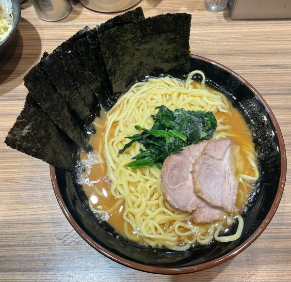 「ラーメン」@横浜らーめん渡来武 総本店の写真